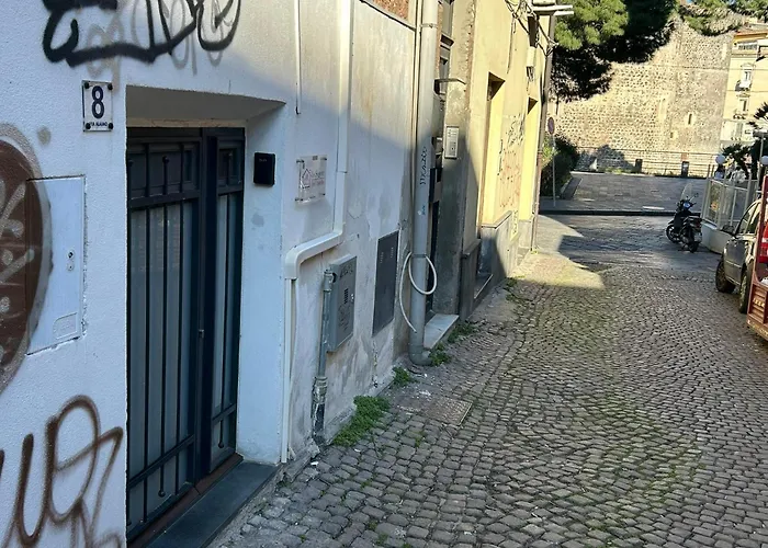 Le Segrete Del Castello, Al Centro Storico Di